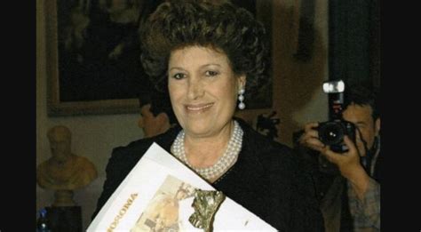 carla fendi morta|carla Fendi.